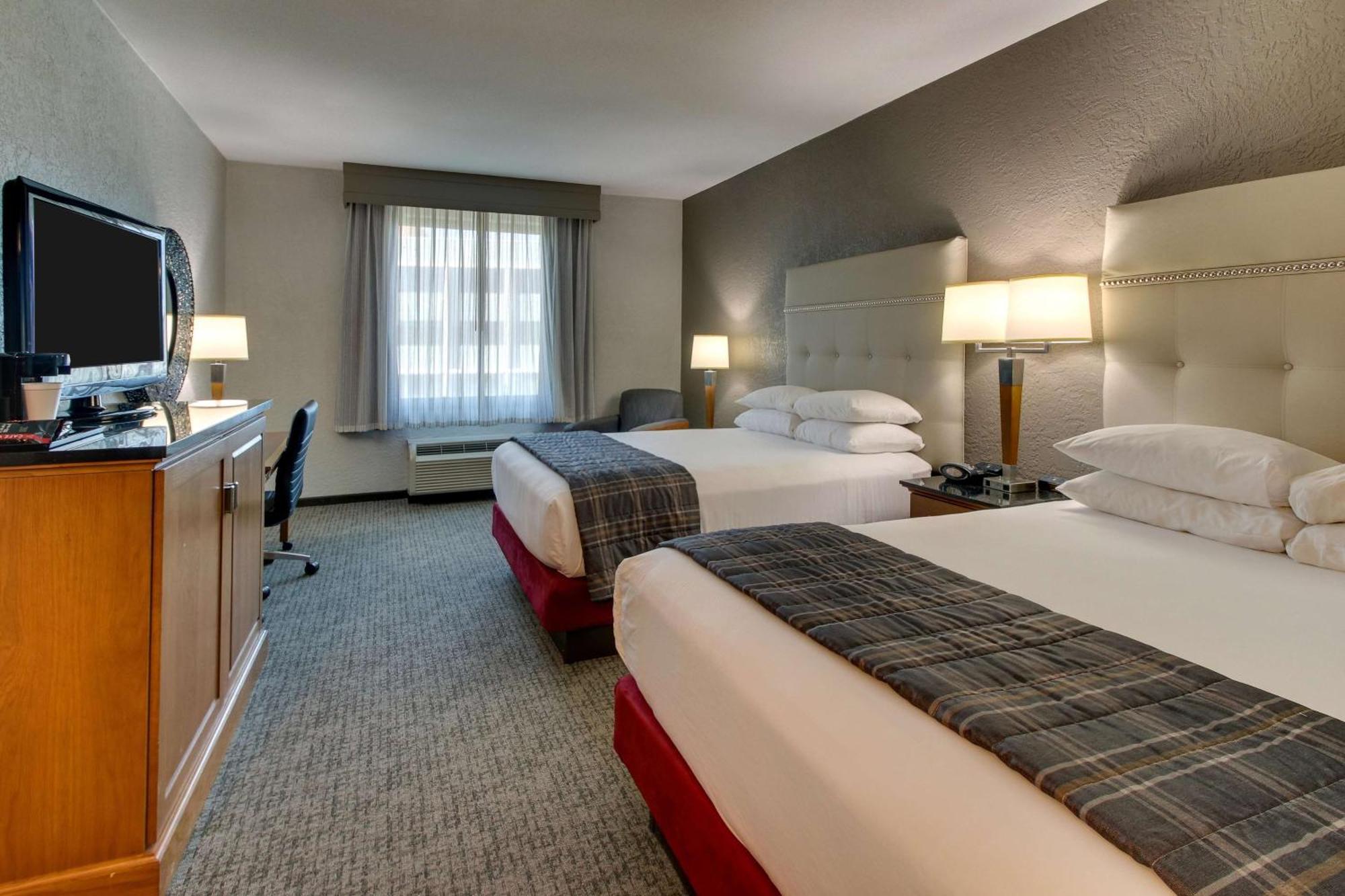 Drury Inn & Suites Phoenix Happy Valley Экстерьер фото